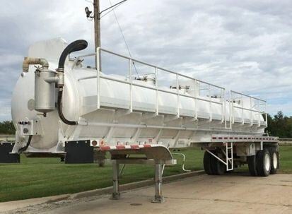 vacuum-trailer