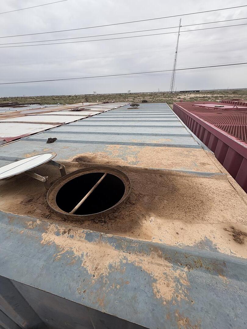 Menard Flat Top Frac Tank (#36870)