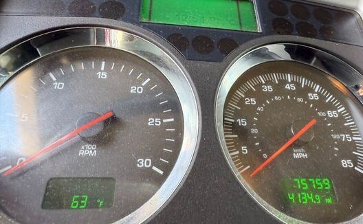 2010 KENWORTH T800     (NEW ARRIVAL!)