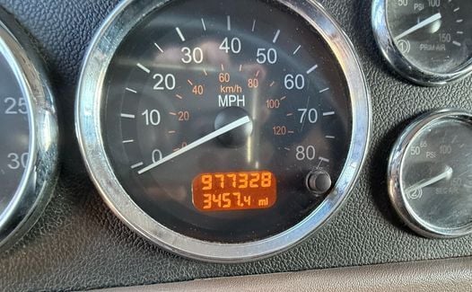 2011 Peterbilt 386 (TK5565)