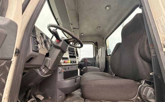 2017 Mack Pinnacle CXU613 (TK4216)