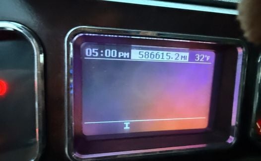 2012 Mack CXU613 (TK2359)