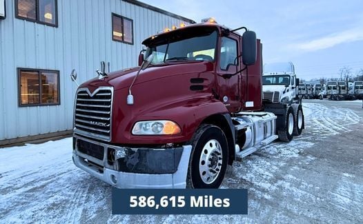 2012 Mack CXU613 (TK2359)