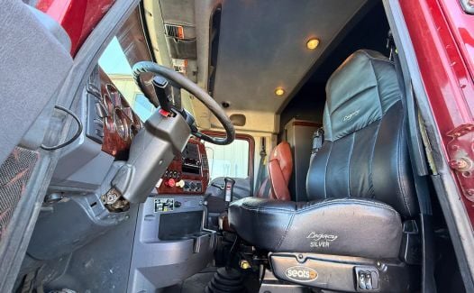 2013 Mack CXU613 (TK6920)