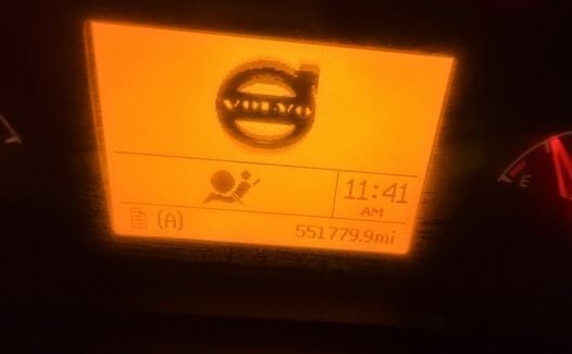 2013 Volvo VNL64T300 (TK1718)