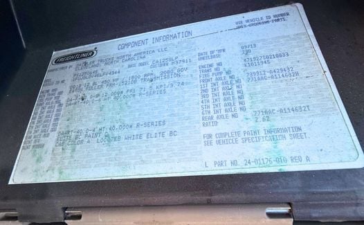 2014 Freightliner CA 125 (TK4344)