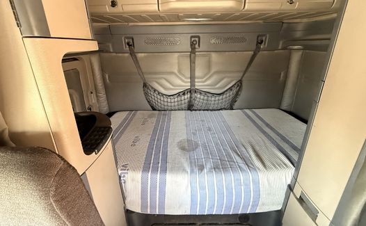 2014 Freightliner CA 125 (TK4872)