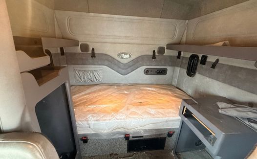 2014 Mack Pinnacle CXU613 (TK1162)