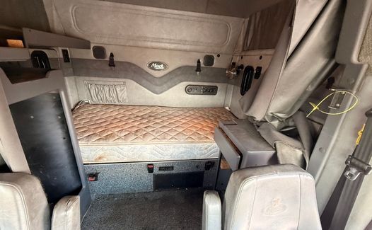 2015 Mack Pinnacle CXU613 (TK5850)