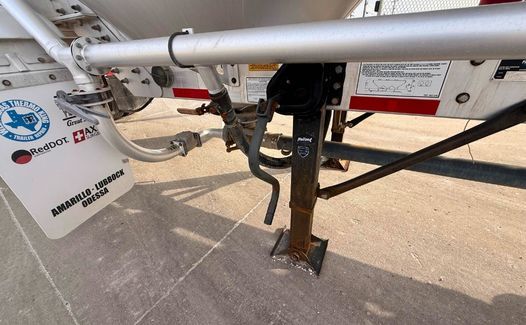 2015 Trail King APB1033 Pneumatic Trailer