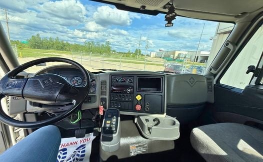 2016 INTERNATIONAL 8600 (New Arrival!) 