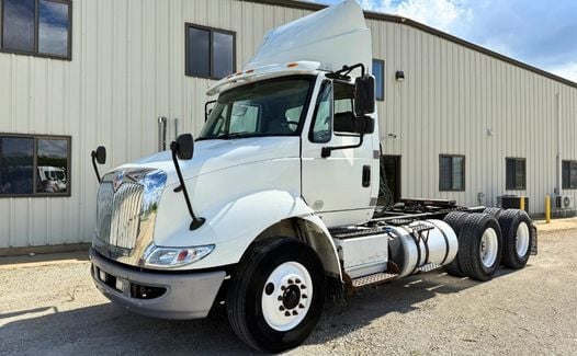2016 INTERNATIONAL 8600 (New Arrival!) 