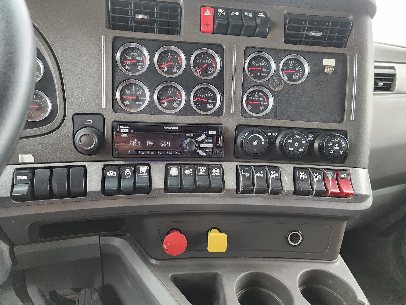 2016 Kenworth T880