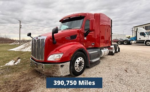 2016 Peterbilt 579 (TK7933)