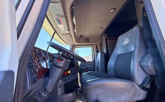 2017 Mack Pinnacle CXU613 (TK9477)