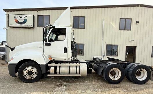 2018 INTERNATIONAL LT625 (TK3836)