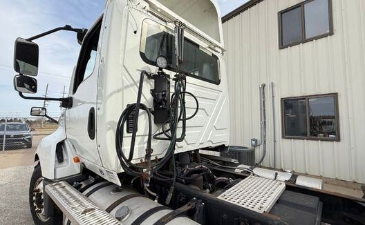 2018 INTERNATIONAL LT625 (TK3836)