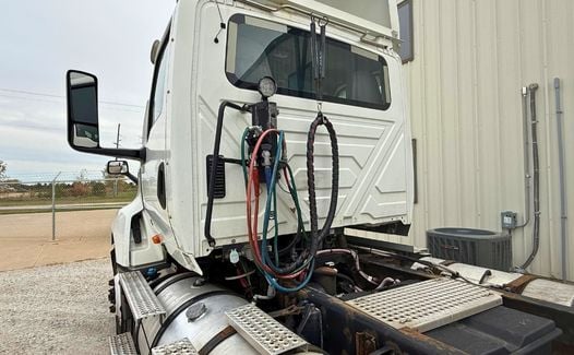 2019 International LT625 (TK7280)