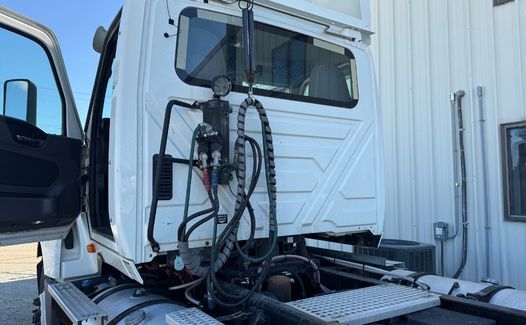 2019 International LT625 (TK7288)