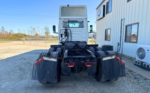 2019 International LT625 (TK7288)