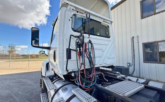 2019 International LT625 (TK7286)