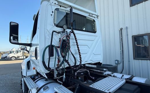 2019 International LT625 (TK7289)