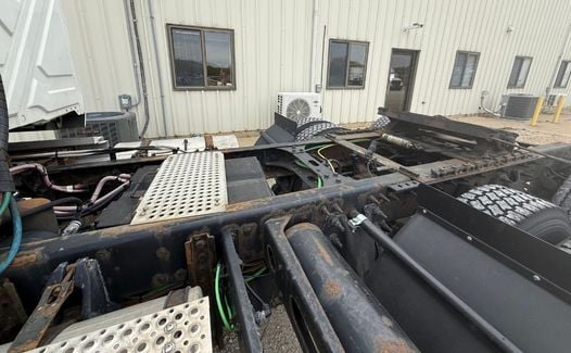 2019 International LT625 (TK7280)