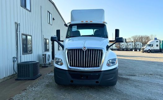 2019 International LT625 (TK7293)