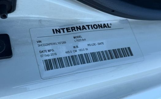 2019 International LT625 (TK7289)