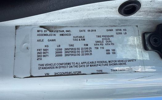 2019 International LT625 (TK7286)