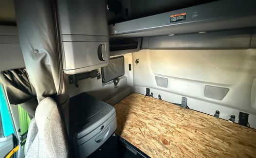 2023 International LT625 (TK6398)