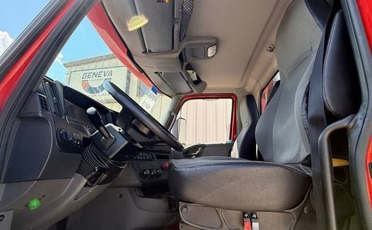 2019 INTERNATIONAL LT625 (New Arrival!)