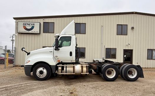 2019 International LT625 (TK3458)