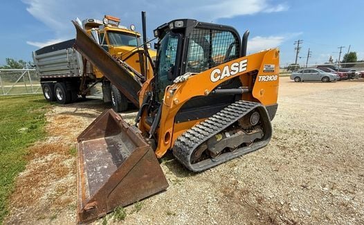 2020 CASE Skid-Steer