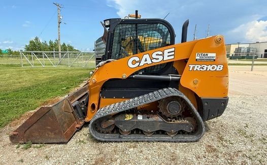 2020 CASE Skid-Steer