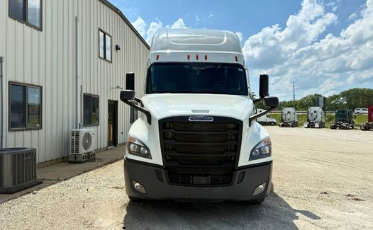 2021 Freightliner Cascadia 126 (TK9051)