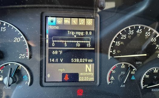 2021 Freightliner Cascadia 126 (TK7784)