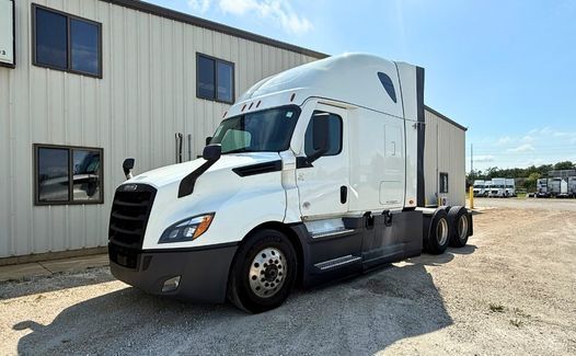 2021 Freightliner Cascadia 126 (TK9069)