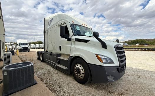 2021 Freightliner Cascadia 126 (TK8224)
