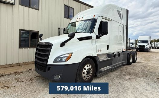 2021 Freightliner Cascadia 126 (TK8224)