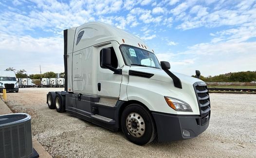 2021 Freightliner Cascadia 126 (TK8234)