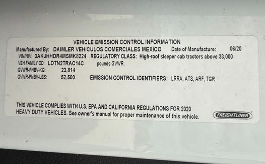 2021 Freightliner Cascadia 126 (TK8224)