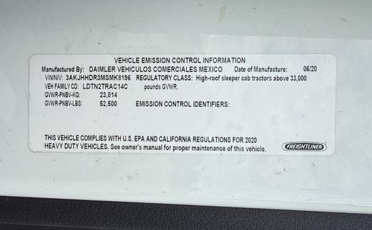 2021 Freightliner Cascadia 126 (TK8196)