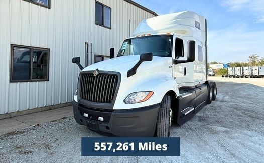 2021 International LT625 (TK8935)