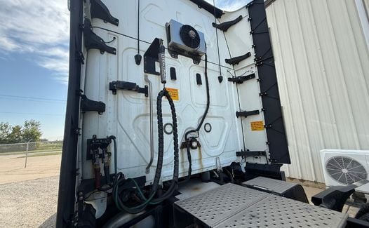 2022 Freightliner Cascadia 126 (TK1537)