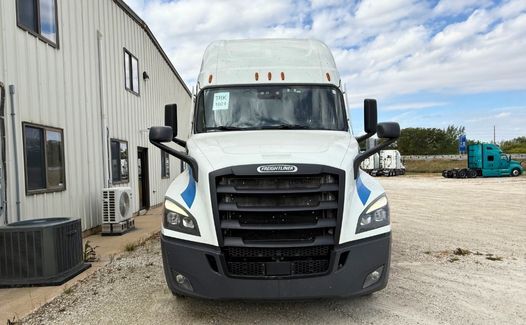 2022 Freightliner Cascadia 126 (TK1601)