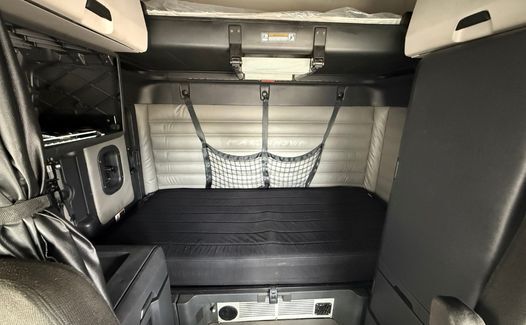 2022 Freightliner Cascadia 126 (TK1598)