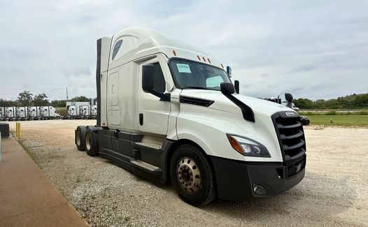 2022 Freightliner Cascadia 126 (TK1536)
