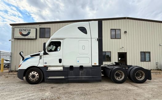 2022 Freightliner Cascadia 126 (TK1598)