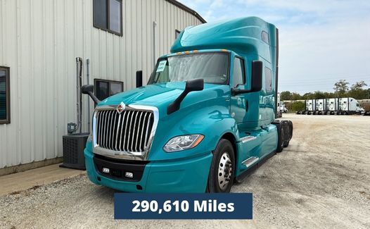 2023 International LT625 (TK6402)